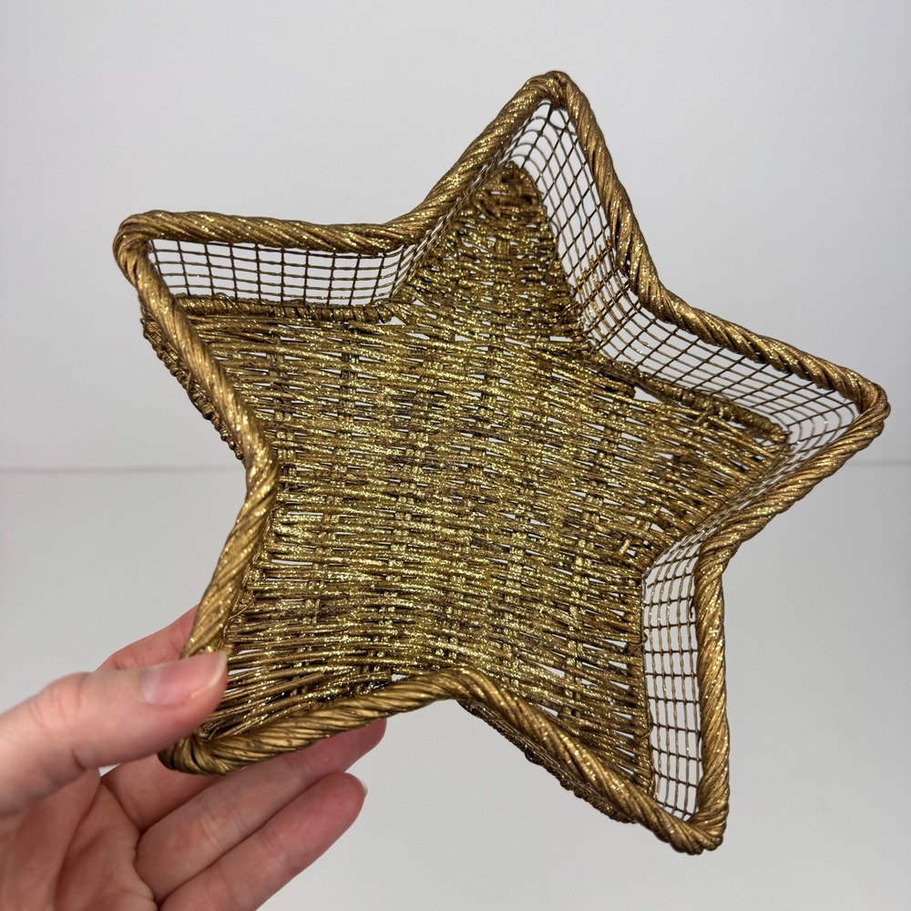 Vtg Gold Glitter 8 inches Wicker Metal Star Shaped Tabletop Basket Small Shimmer